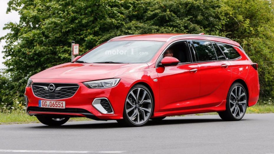 Opel Insignia GSI в кузове универсал нового поколения рассекречен до официальной премьеры
