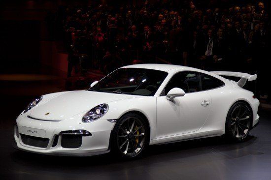 Porsche представил в Женеве спорткар 911 GT3
