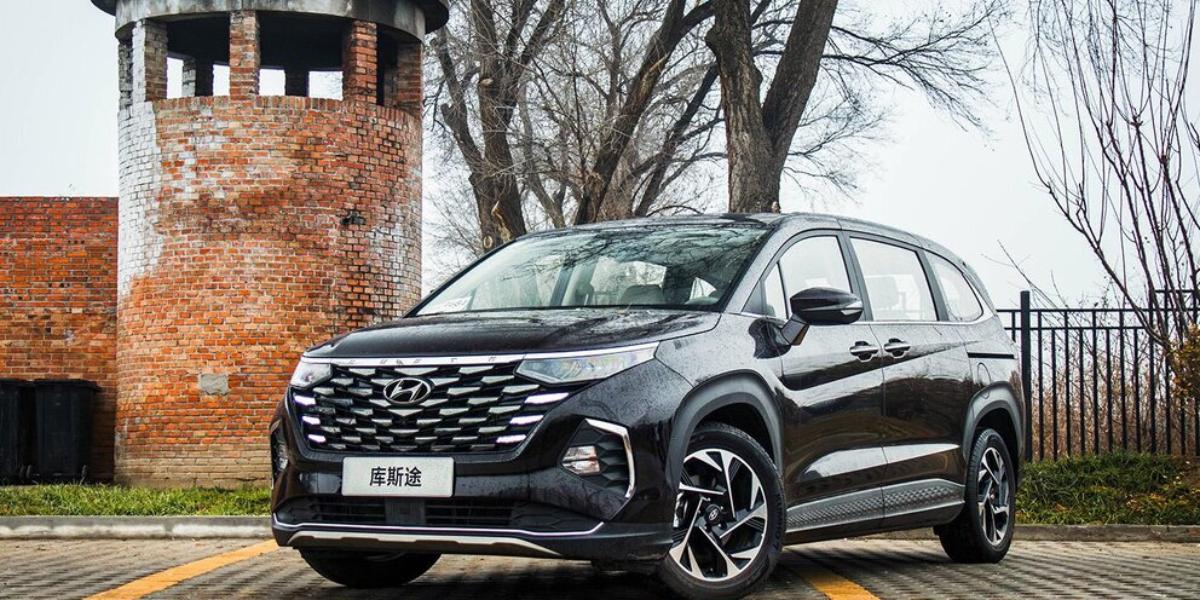 В России стартовали продажи «параллельного» минивэна Hyundai Custo из Китая