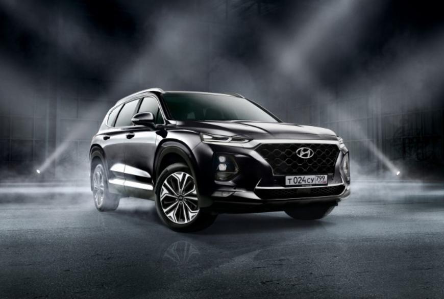 В России начали продавать лимитированный Hyundai Santa Fe в спецверсии Black&Brown
