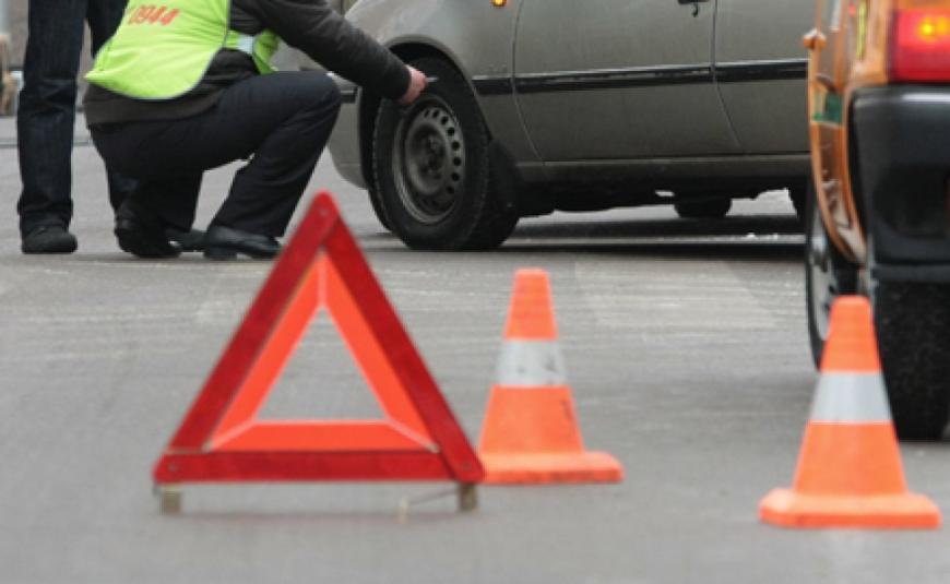 В Петербурге при столкновении трёх машин пострадали люди