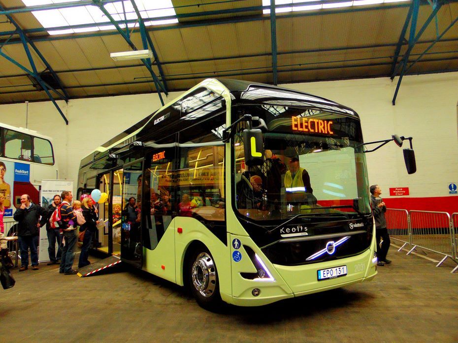 Volvo представила автобус на электрической тяге 7900 Electric