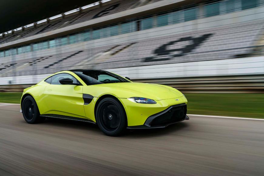  Aston Martin рассказал о версии модели Vantage в кузове родстер