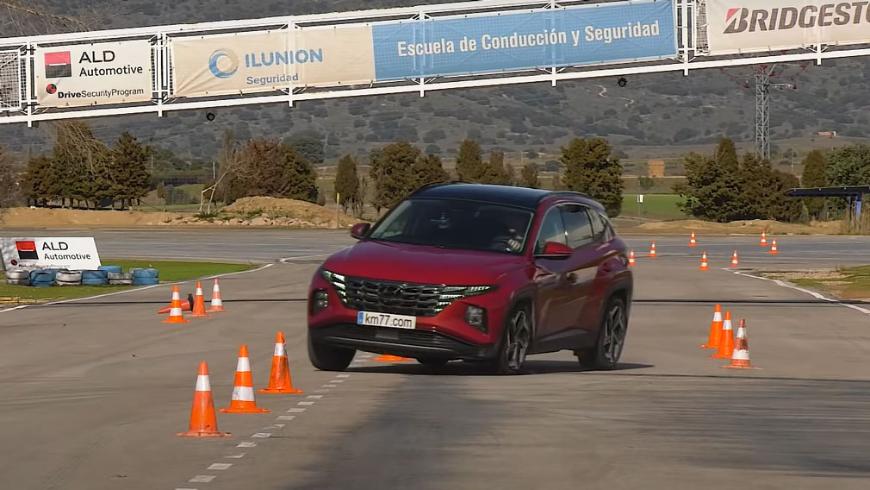 Новый Hyundai Tucson с трудом справился с «лосиным тестом»