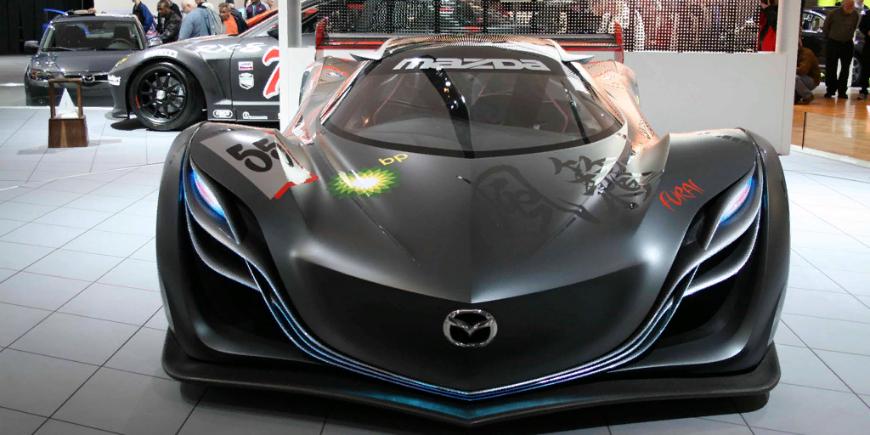 Японский автопроизводитель Mazda заявил о выпуске своего первого серийного электрокара в 2020 году.