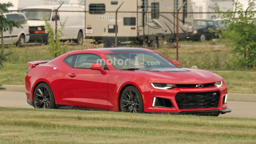 Новый Chevy Camaro ZL1 замечен без какого-либо камуфляжа