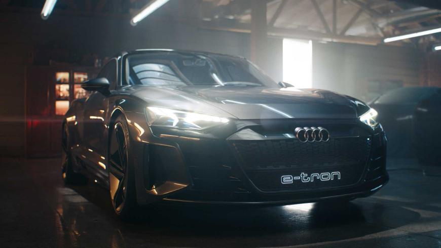 Audi опубликовала тизер более мощного E-Tron GT 