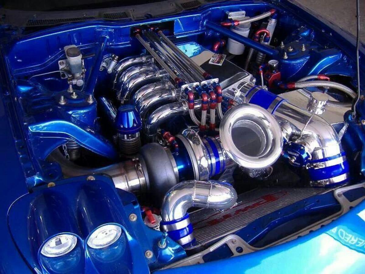 90 сильный двигатель. Двигатель rx7. Mazda rx7 Supercharger. Тюнингованный двигатель. Мощный двигатель.
