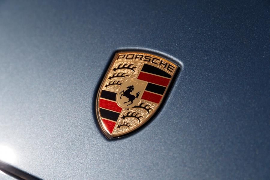 Бренд Porsche показал напечатанные в 3D поршни