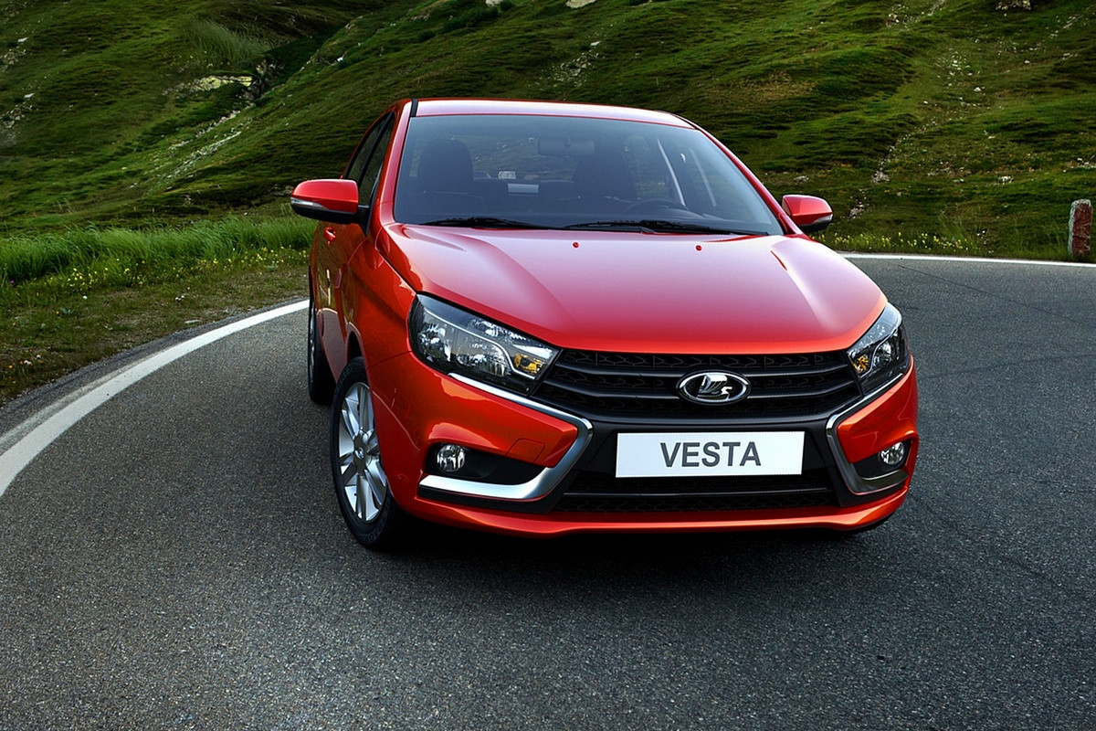 Новая LADA Vesta 2023 года дешевле 1,5 млн рублей: названы самые доступные комплектации