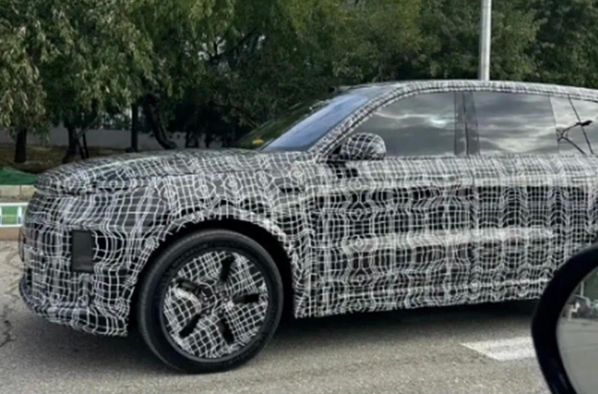 Фотошпионы подловили обновленный Li Auto L9 во время дорожных тестов