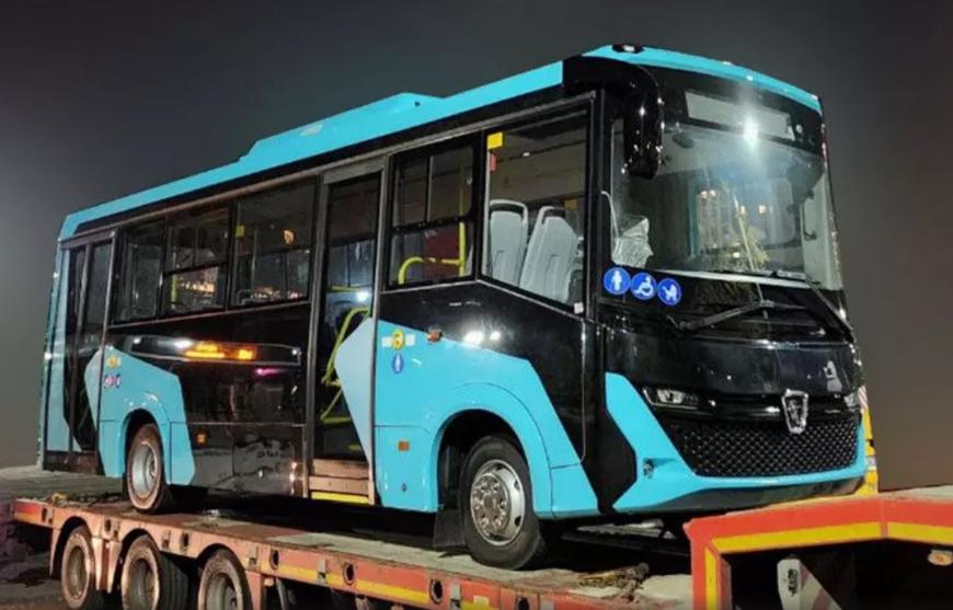 Автобус КАМАЗ «Компас» на китайском шасси раскрыт на первом «живом» фото
