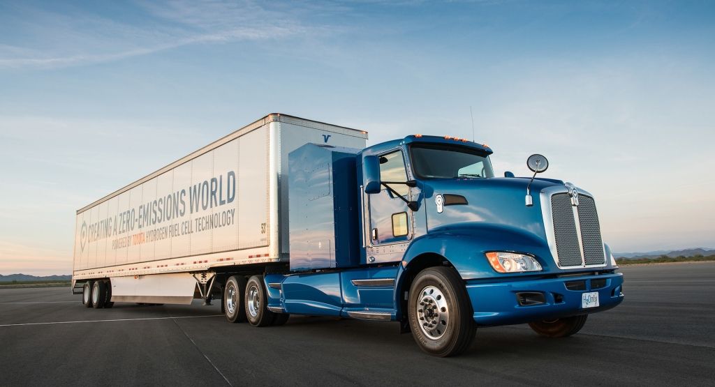 Toyota создает электрический грузовик на топливных элементах