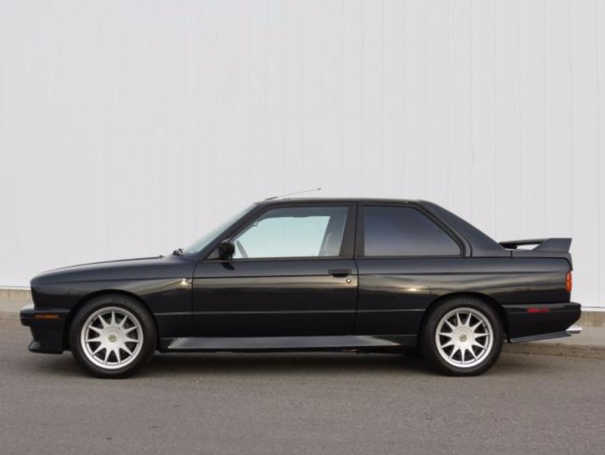 BMW E30 M3 1988 года выпуска выставлен на продажу в Канаде