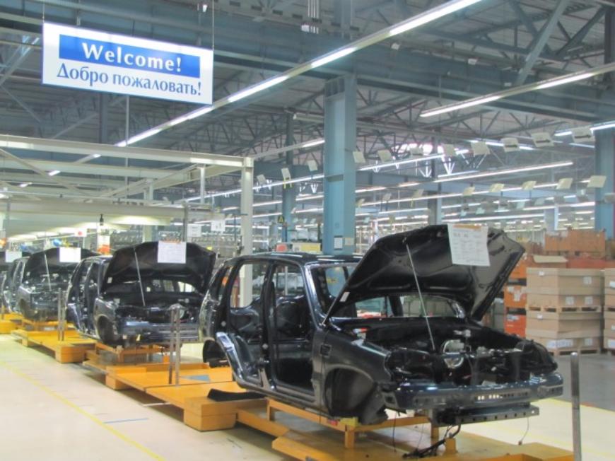 «GM-АвтоВАЗ» на неделю приостановит работу конвейера