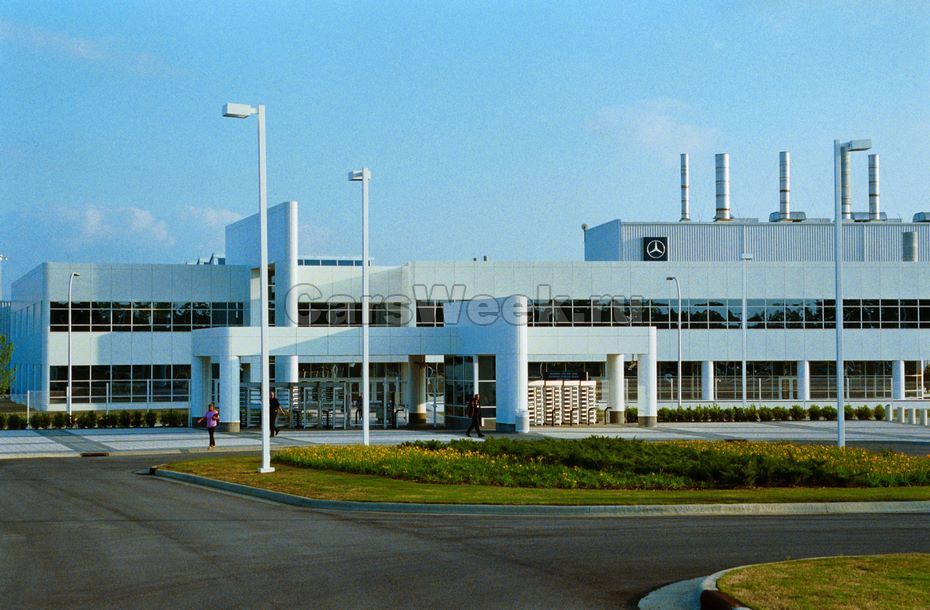 Строящийся завод Mercedes в московской области начнет работу в 2019 году