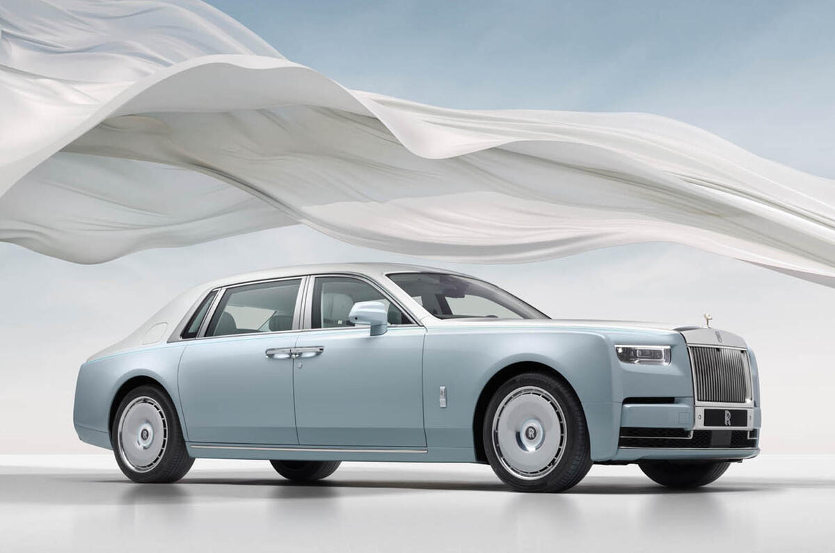 Rolls-Royce: 100 лет величия, но только 25 счастливчиков получат это чудо Rolls-Royce: 100 лет величия, но только 25 счастливчиков получат это чудо