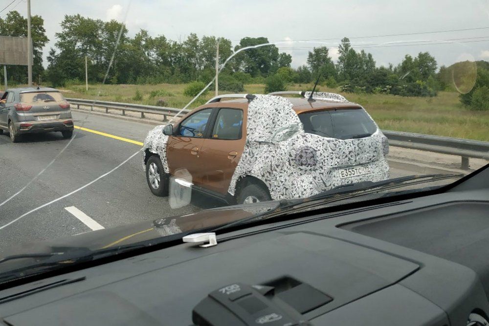 В сети появилось фото нового Renault Duster для РФ