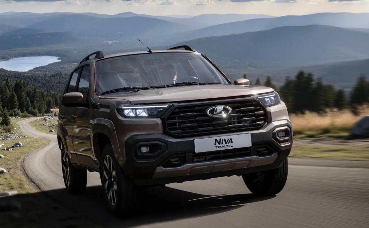 Продуманный салон и внедорожный потенциал: в чем Lada Niva Travel превосходит одноклассников 
