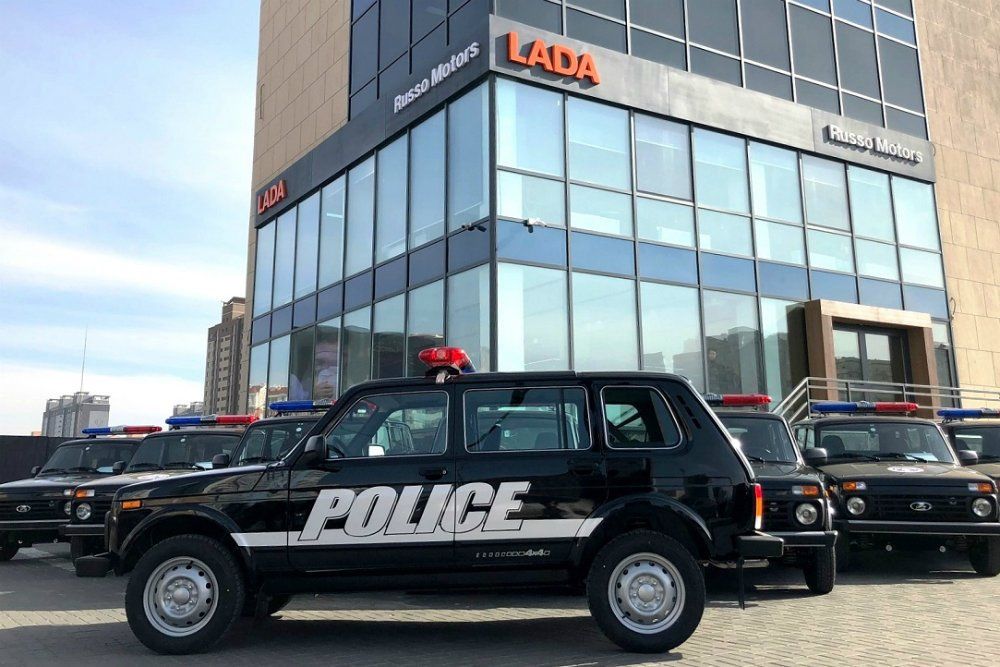 Полиция в Монголии получила новые служебные LADA 4x4