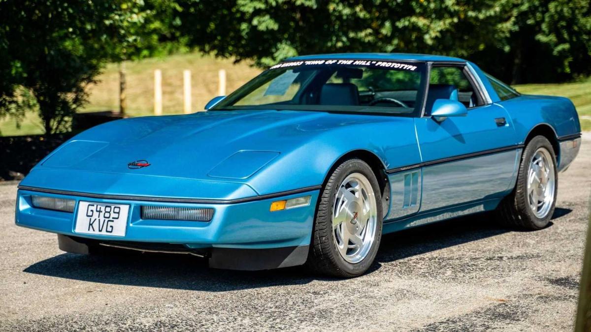 На аукционе продан один из первых прототипов Chevy Corvette ZR-1 1988 года