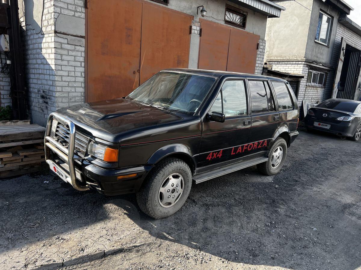 В России выставили на продажу уникальный внедорожник LaForza V8 4x4