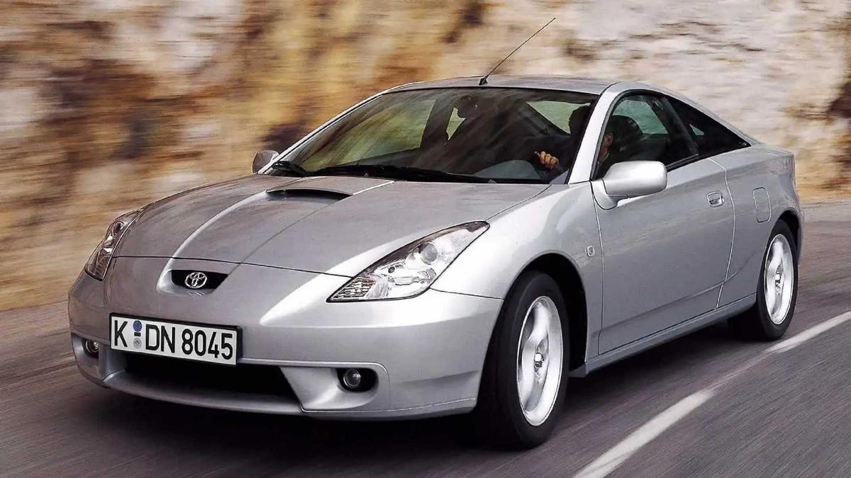 У культового спорткара Toyota Celica все же будет приемник 