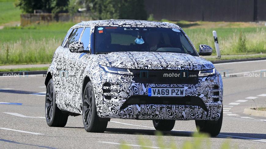 Land Rover приступил к тестам трехрядной версии Range Rover Evoque 