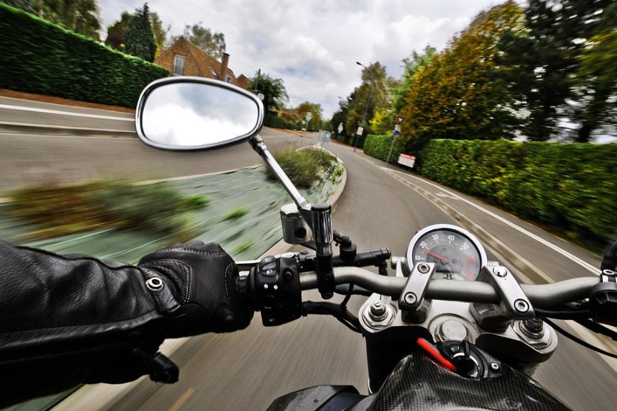  В России предложили увеличить штрафы для шумных мотоциклистов