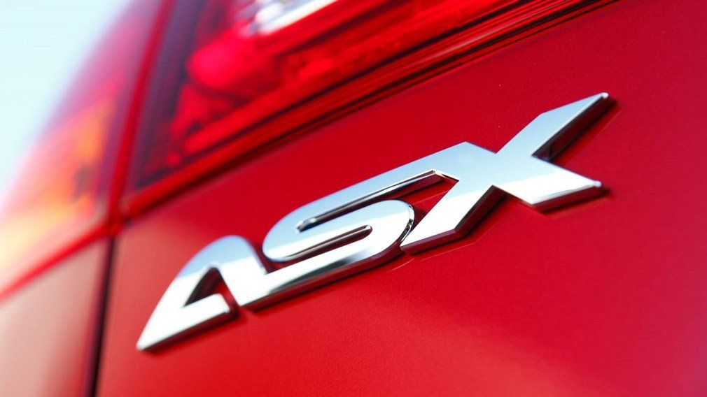 Показали обновленный кроссовер Mitsubishi ASX