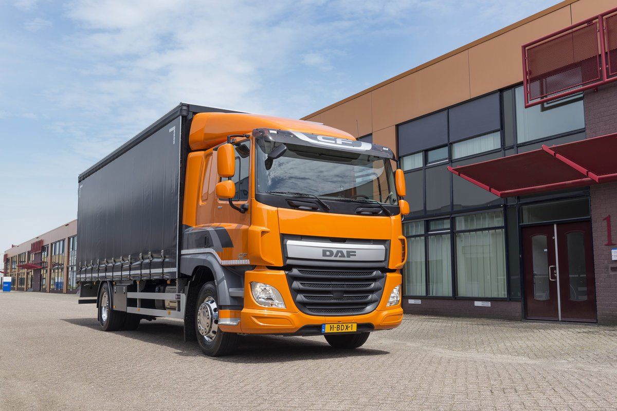 DAF перевел продажи новых грузовых машин в онлайн-режим