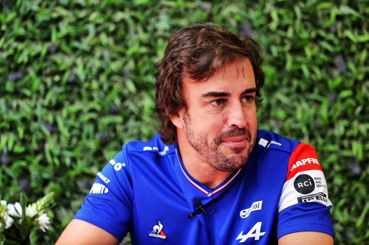 Фернандо Алонсо заявил о желании перейти в топ-команду Формулы-1