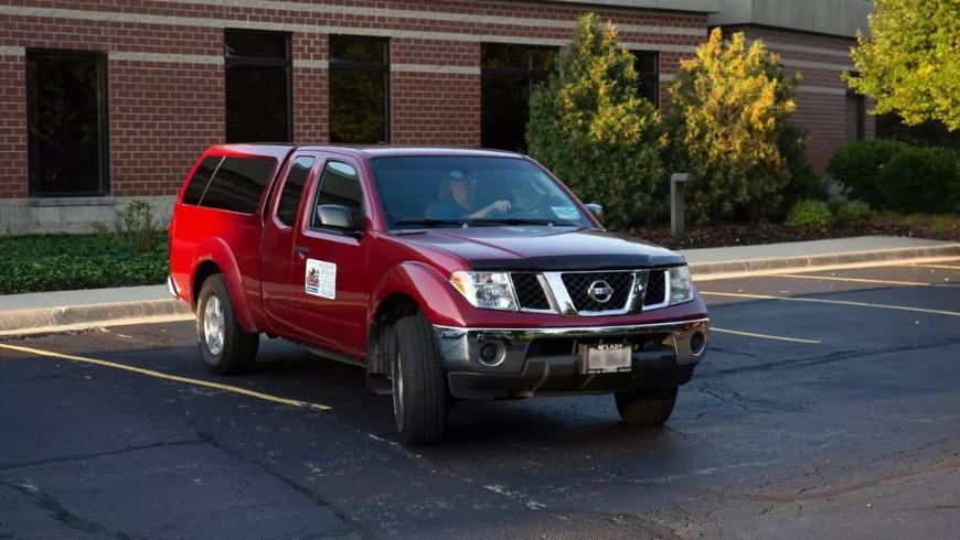 Пикап Nissan Frontier с миллионным пробегом вернули на завод