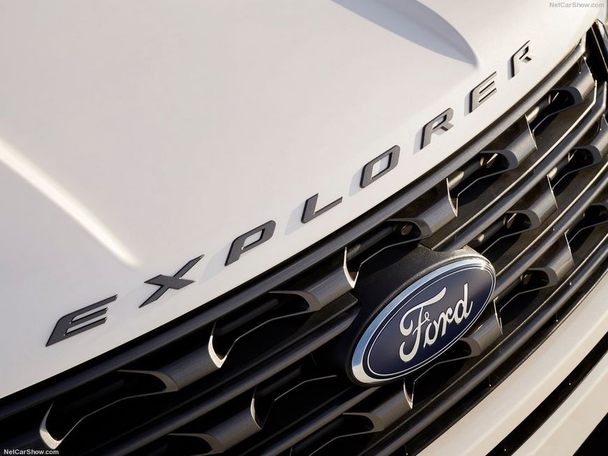 Компания Ford представила в Пекине тизер нового Ford Explorer