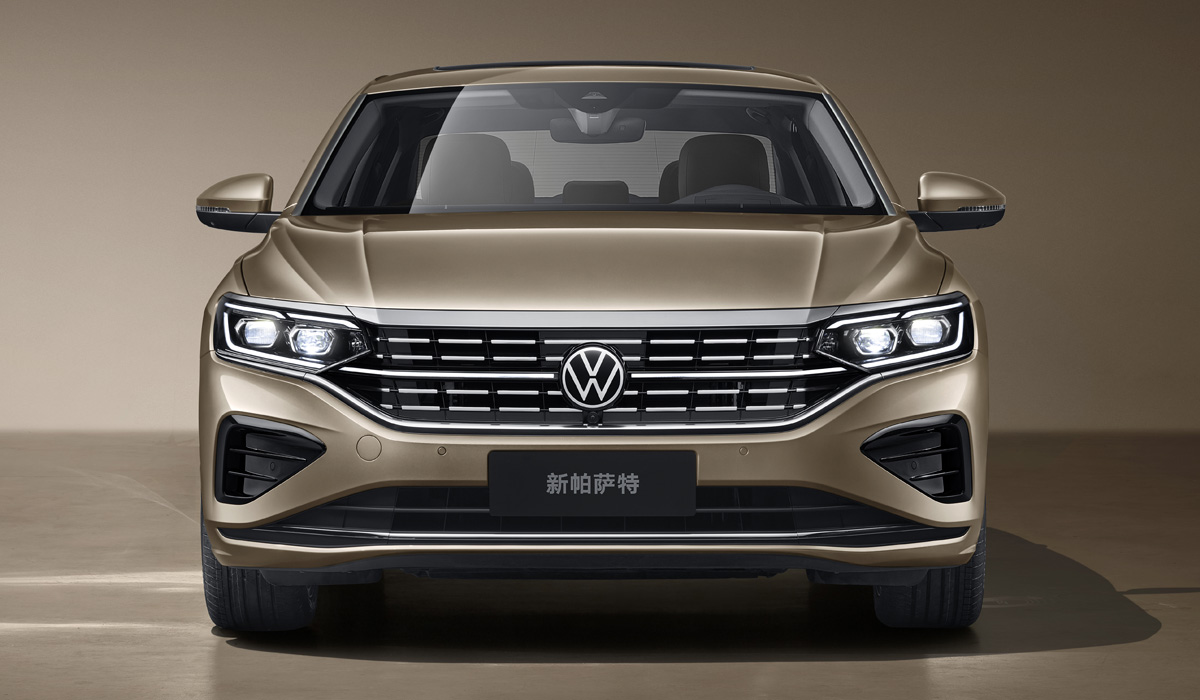 В Россию из КНР привезут новые седаны Volkswagen Passat за 3,75 млн рублей