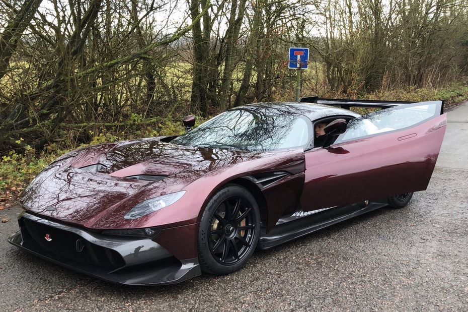 Aston Martin Vulcan получит модификацию для городских дорог