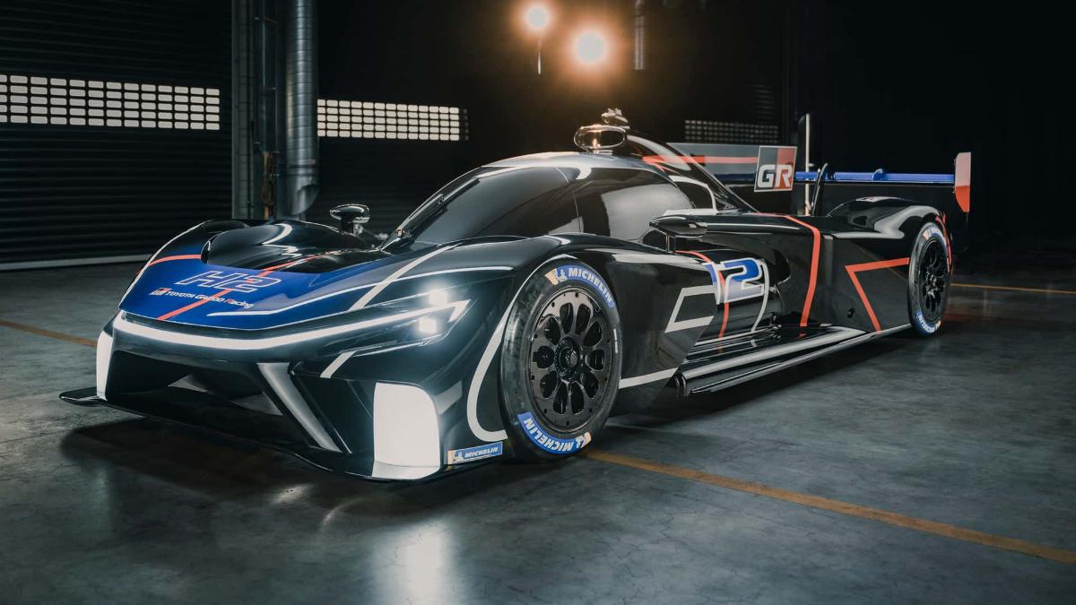 Компания Toyota представила концепт водородного гиперкара Toyota GR H2 Racing 