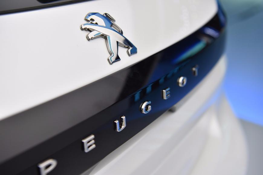 Полностью электрический Peugeot e-208 приедет на знаменитый Сильверстоун