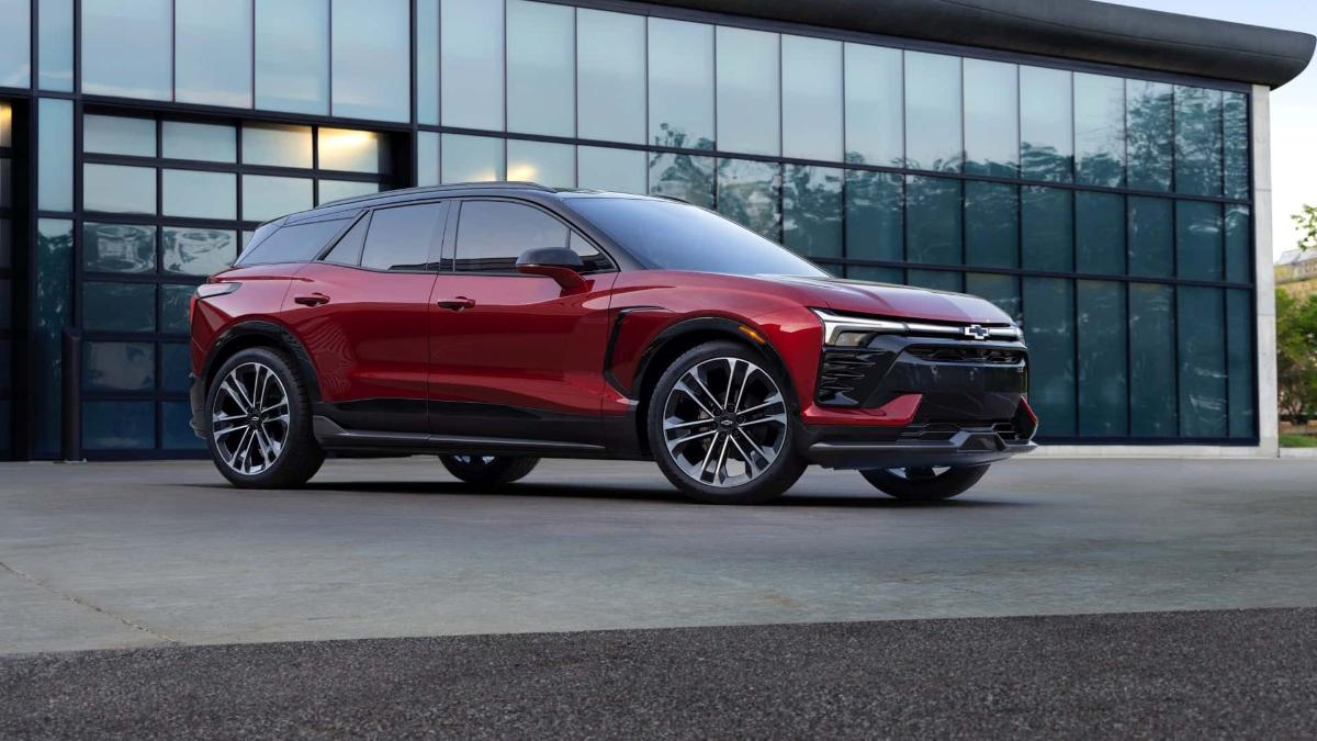 Компания Chevrolet опубликовала цены на электрический Chevrolet Blazer 