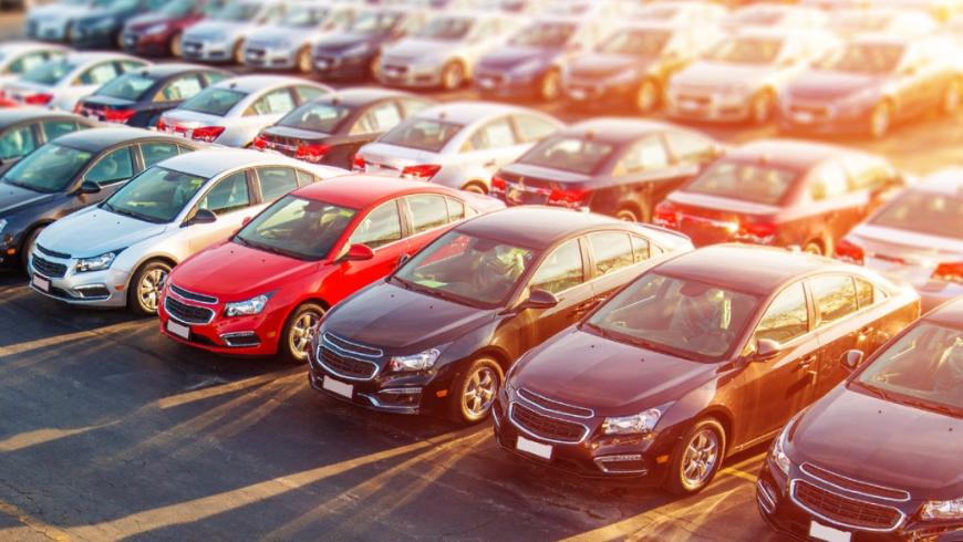 Продажи автомобилей с пробегом в ноябре выросли почти на 3%