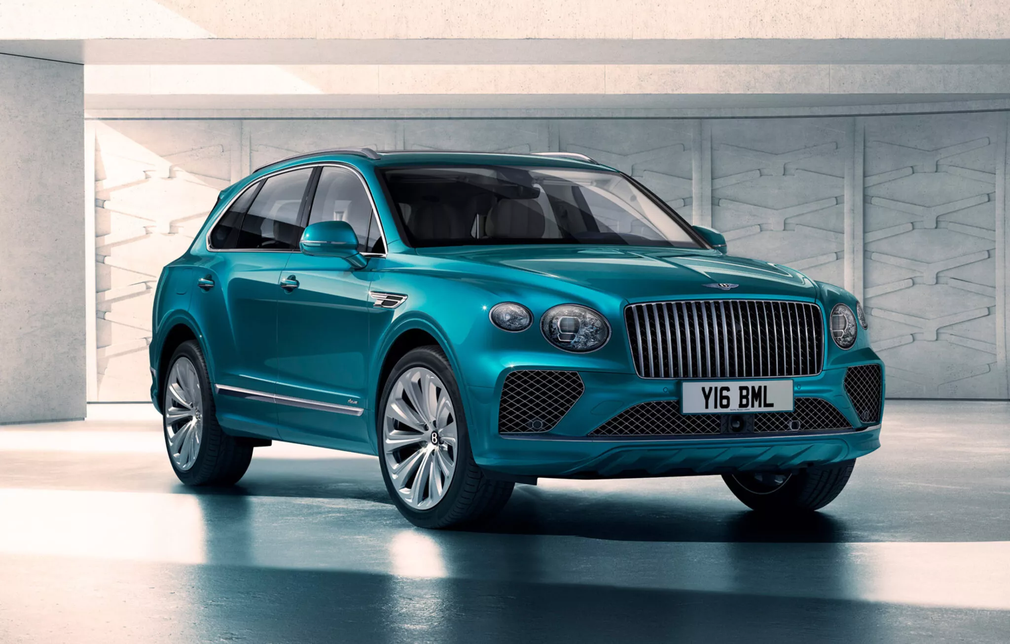 Последние новости по теме Bentayga ✓ новинки авто в России 2024, новые  модели и комплектации машин- автоновости Carsweek