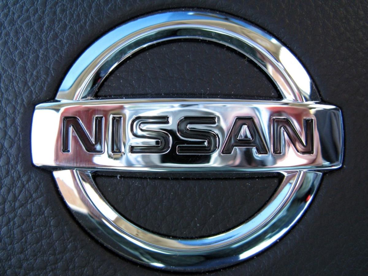 У культового спорткара Nissan GT-R появилась не очень удачная копия 