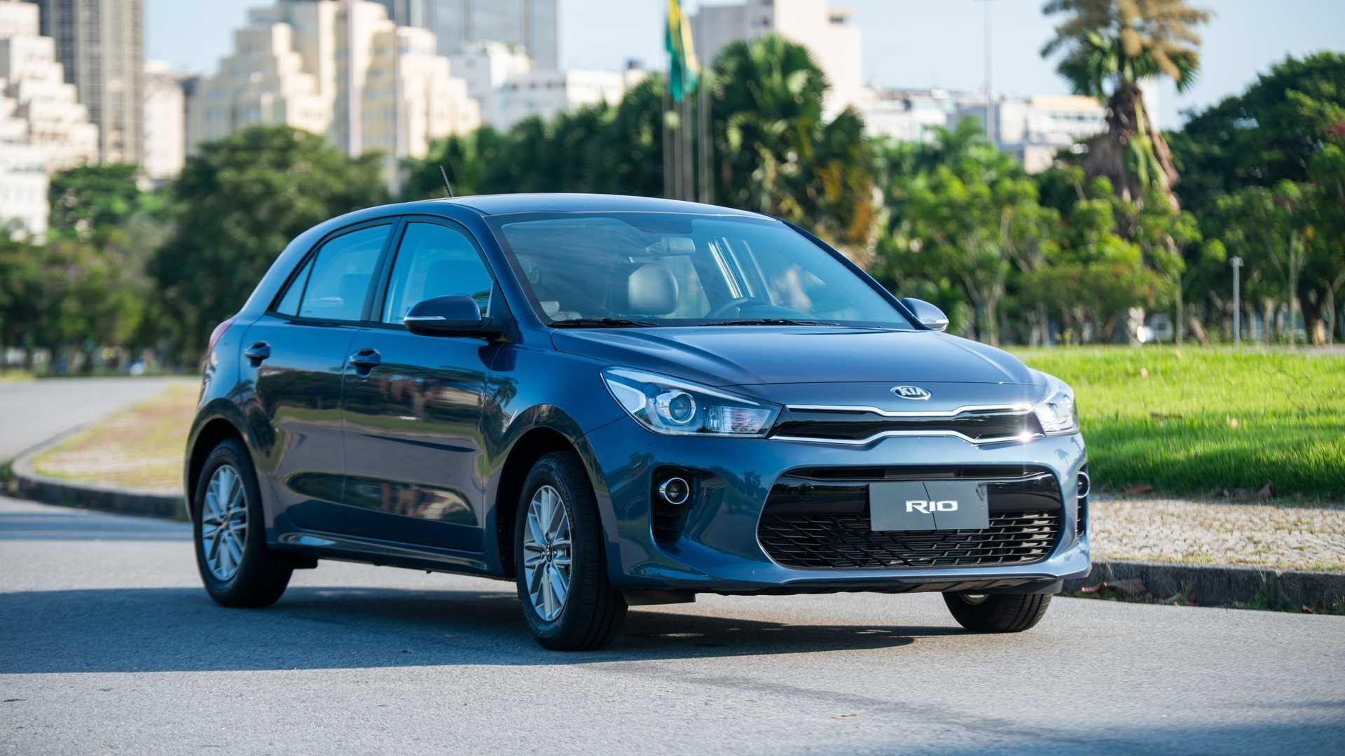 Продажи KIA в июне снизились в России на 12%