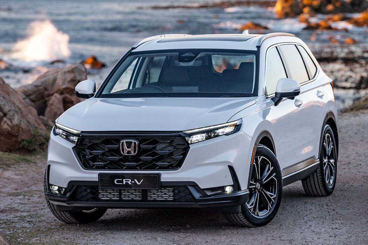 В России начались продажи Honda CR-V Premium из «белых» поставок