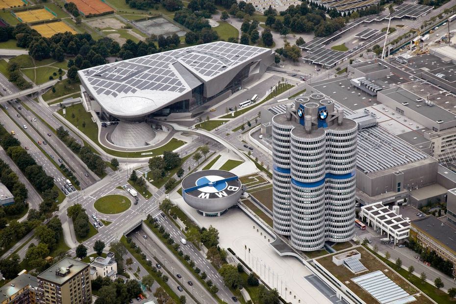 BMW рассматривает возможность постройки собственного завода на территории России