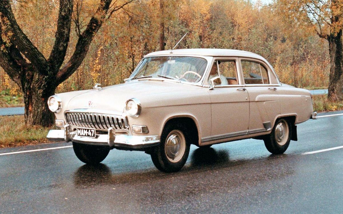 ГАЗ-21 Волга — копия Ford Mainline: правда о советской машине 1950-х - сравниваем и разоблачаем