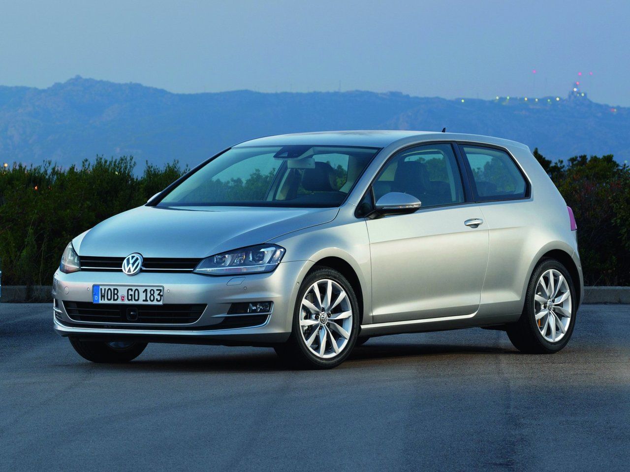 Volkswagen Golf 7 хэтчбек