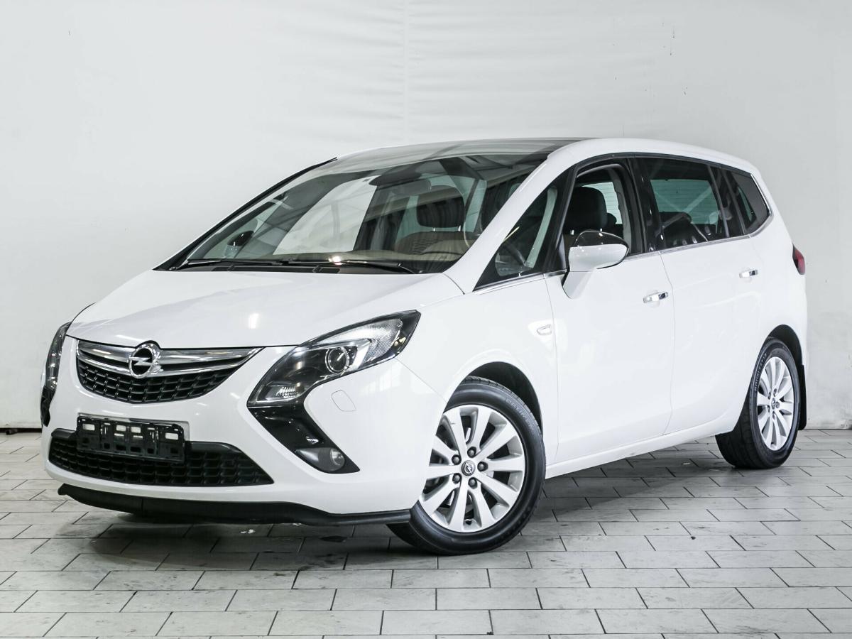 Эксперт «За рулем» Зиновьев нашел способ выбрать хороший Opel Zafira за 1 млн рублей
