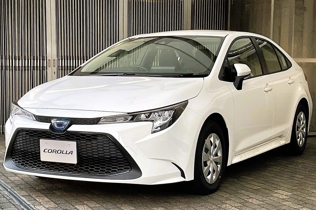 Топ-5 лучших автомобилей с правым рулём Топ-5 лучших автомобилей с правым рулём