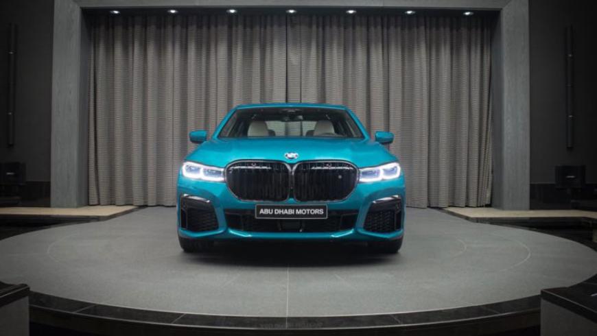 Эксклюзивный BMW M760Li xDrive Atlantis Blue представили в ОАЭ